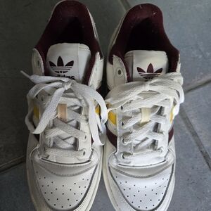 Adidas White and Yellow Sneakers